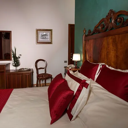 San Marco מלון 3*